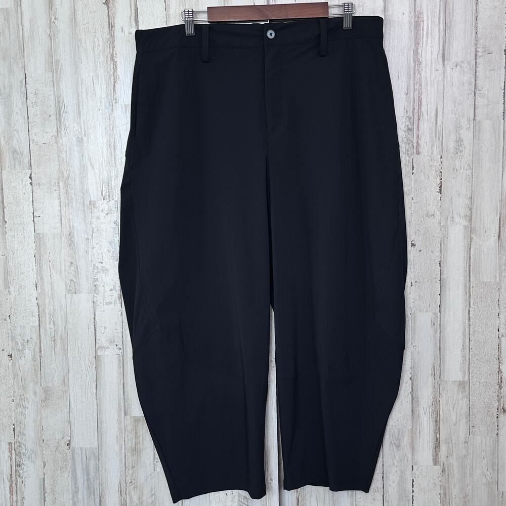 Ruti The Petite Wide-ish Pants Size 16P Black NWOT Belt Loops Stretchy $258